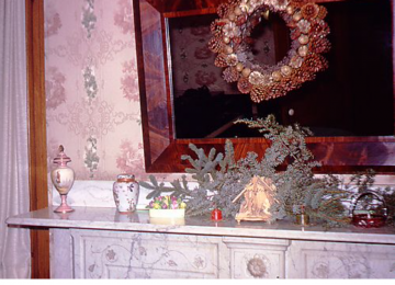 Christmas Decor at the Gilfillan House