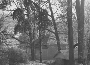 Spring House And Garage At The Gilfillan House